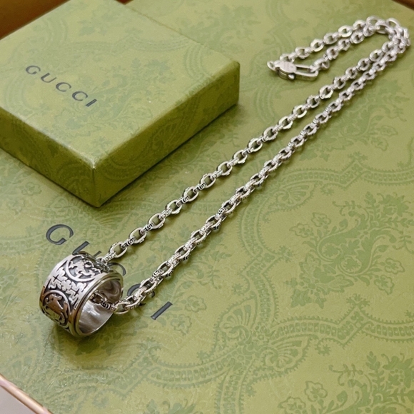 Gucci's new Anger Forest necklace - Picture 4 of 4